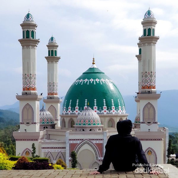 Masjid Darul Muhimah Karang Duwur: Jasa & Layanan yang Menghargai Warisan Cilacap